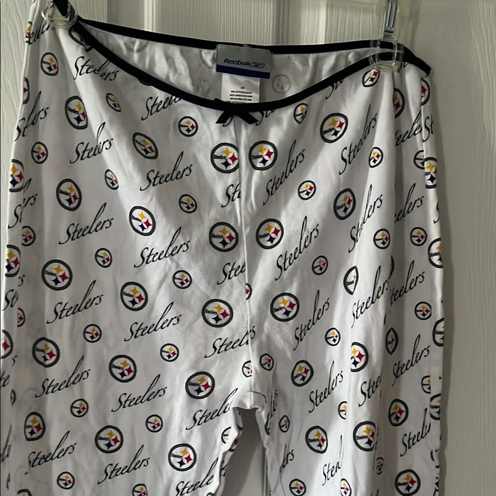 Women’s large Reebok Steelers Logo Pajama Pants